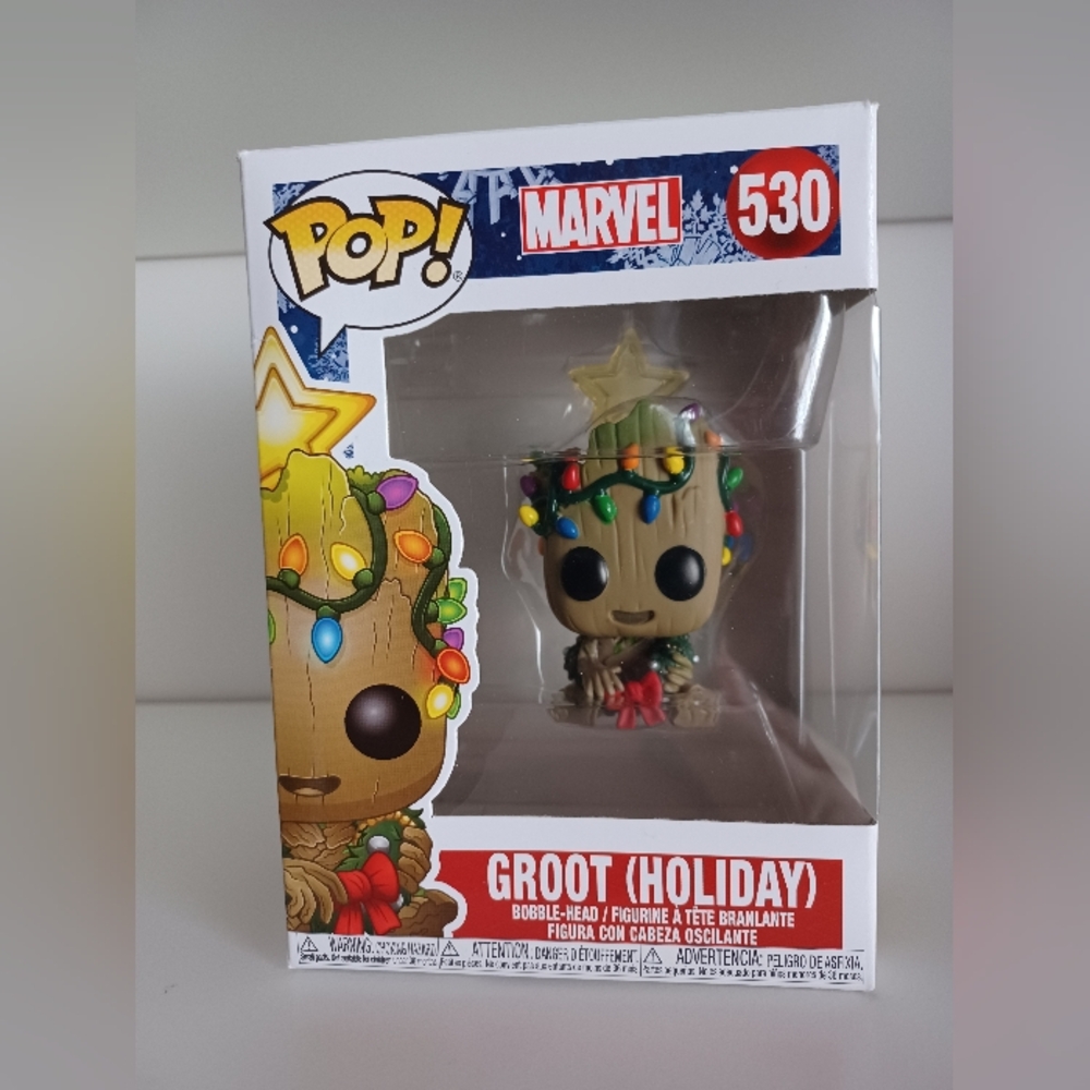 Marvel Groot (Holiday) 530 Vinyl Figure Funko Pop